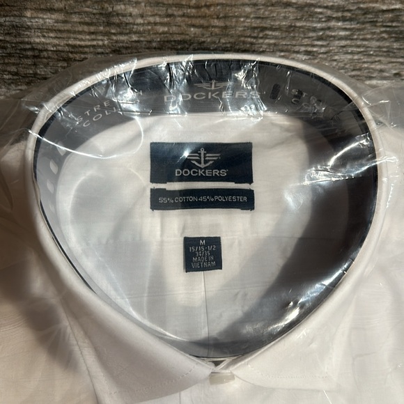 Dockers Easy Care Men’s White Dress Shirt, Size Medium - Picture 2 of 3